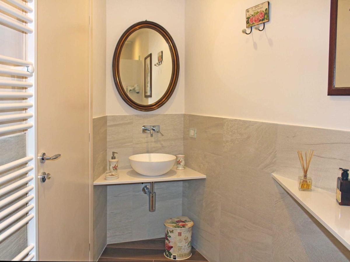 Villa Rubino Apartment Con Giardino E Jacuzzi Vista Lago Stresa Buitenkant foto