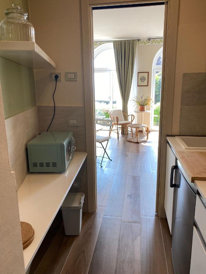 Villa Rubino Apartment Con Giardino E Jacuzzi Vista Lago Stresa Buitenkant foto