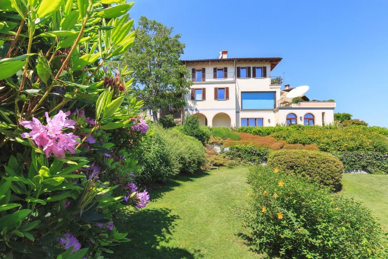 Villa Rubino Apartment Con Giardino E Jacuzzi Vista Lago Stresa Buitenkant foto