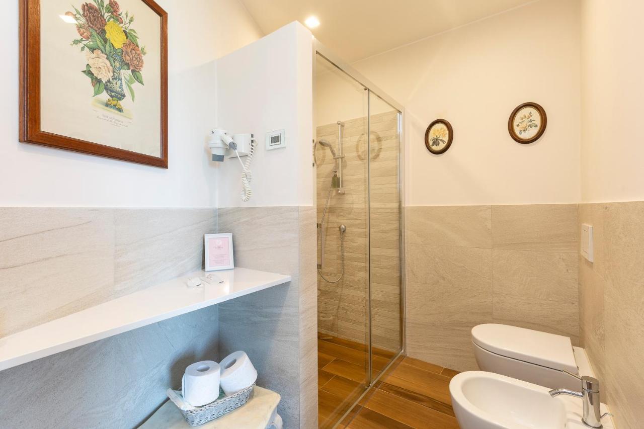 Villa Rubino Apartment Con Giardino E Jacuzzi Vista Lago Stresa Buitenkant foto
